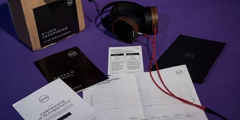 Ollo audio Packaging