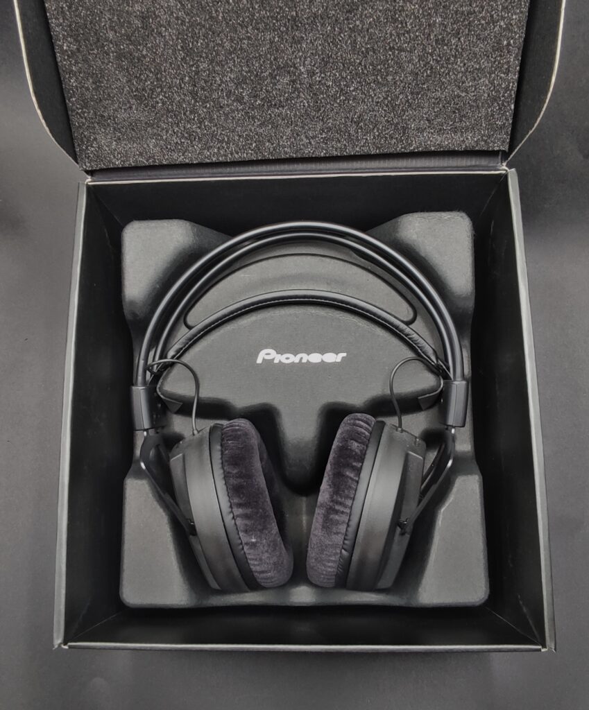 Cuffie HRM 7 pioneer packaging 